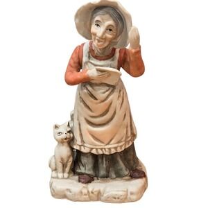 Fine Porcelain Old Woman with Cat Figurine Vintage 7" Davar